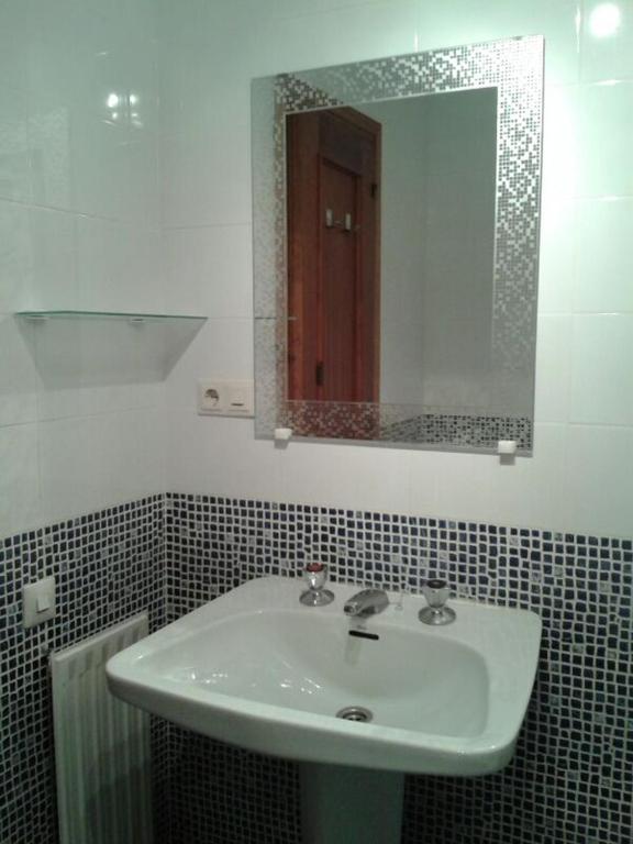Pension Room Pamplona Ruang foto